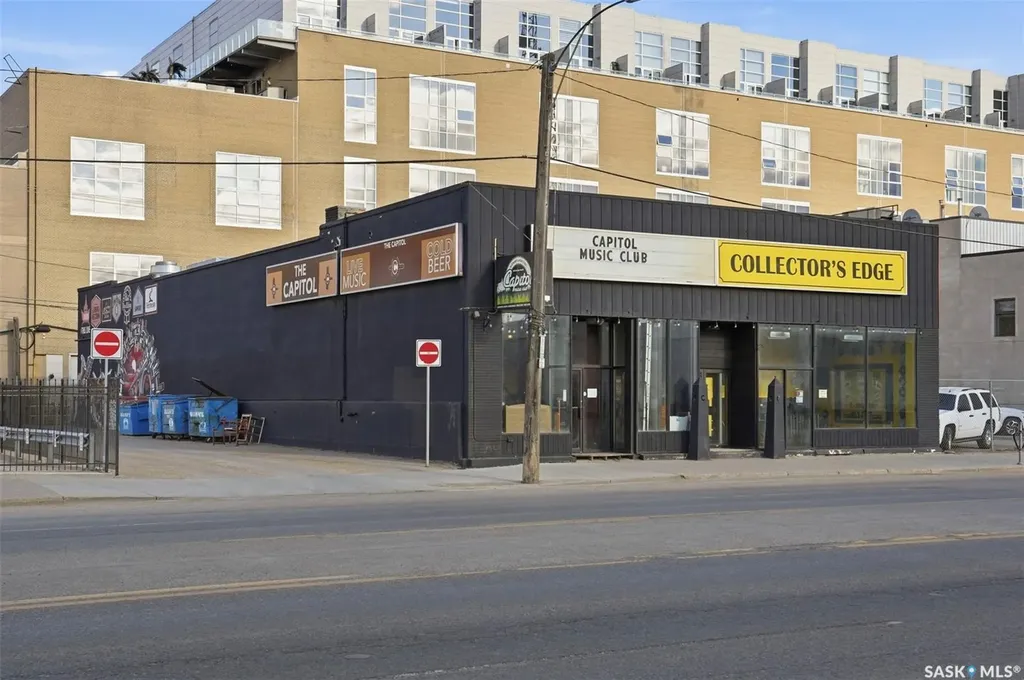 244 1st Avenue N Saskatoon SK S7K 1X1