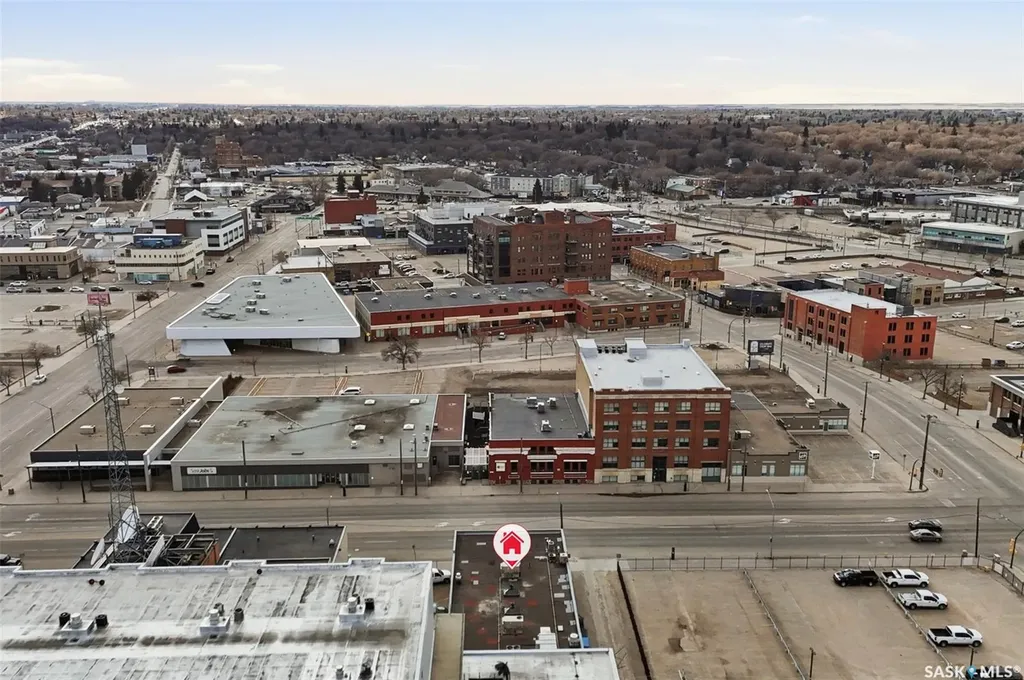 244 1st Avenue N Saskatoon SK S7K 1X1