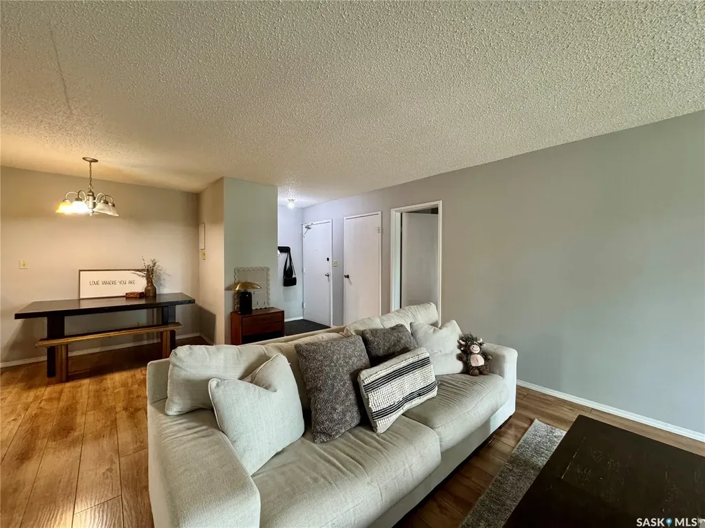 289 Fietz Street Yorkton SK S3N 3P6