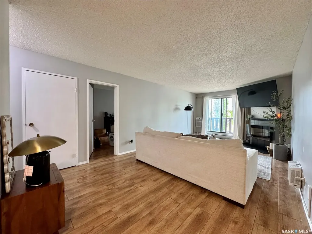 289 Fietz Street Yorkton SK S3N 3P6