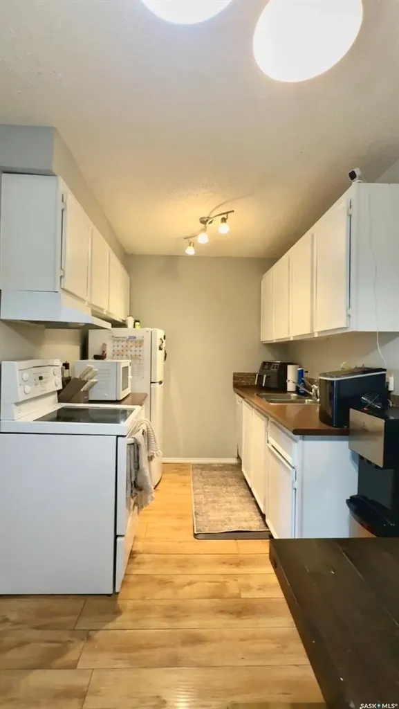 289 Fietz Street Yorkton SK S3N 3P6