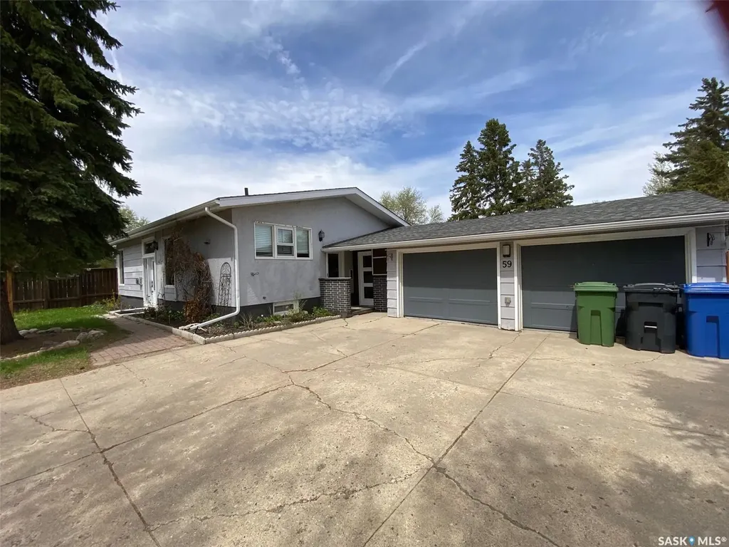 59 Deerwood Crescent Yorkton SK S3N 2M4