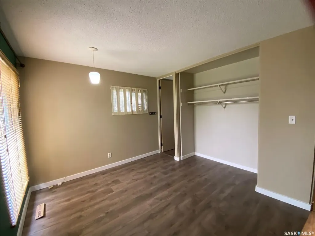 59 Deerwood Crescent Yorkton SK S3N 2M4
