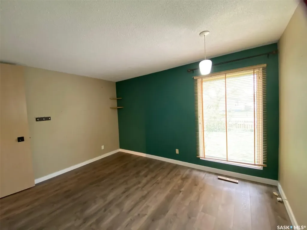 59 Deerwood Crescent Yorkton SK S3N 2M4