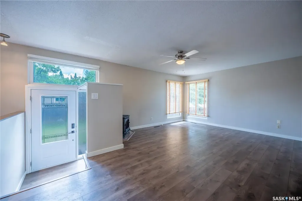 59 Deerwood Crescent Yorkton SK S3N 2M4