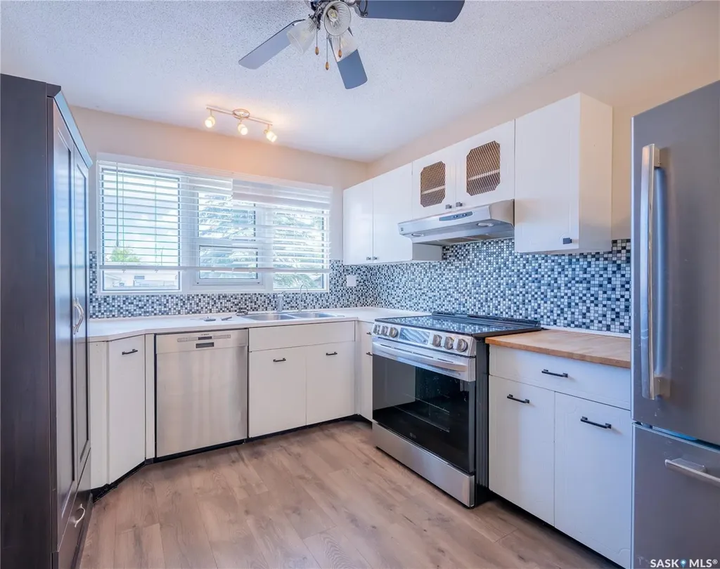 59 Deerwood Crescent Yorkton SK S3N 2M4