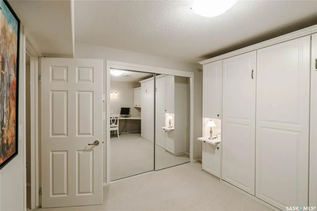 510 Eastman Cove Saskatoon SK S7N 4K9