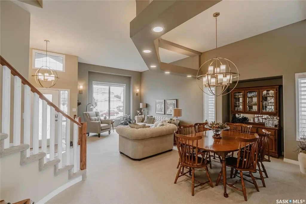 510 Eastman Cove Saskatoon SK S7N 4K9