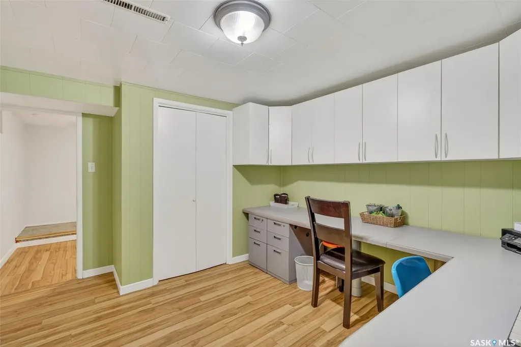 2326 Mcdonald Avenue Prince Albert SK S6V 2V6