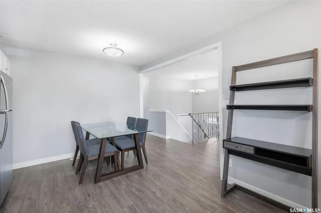 1521 Laura Avenue Saskatoon SK S7N 2R8