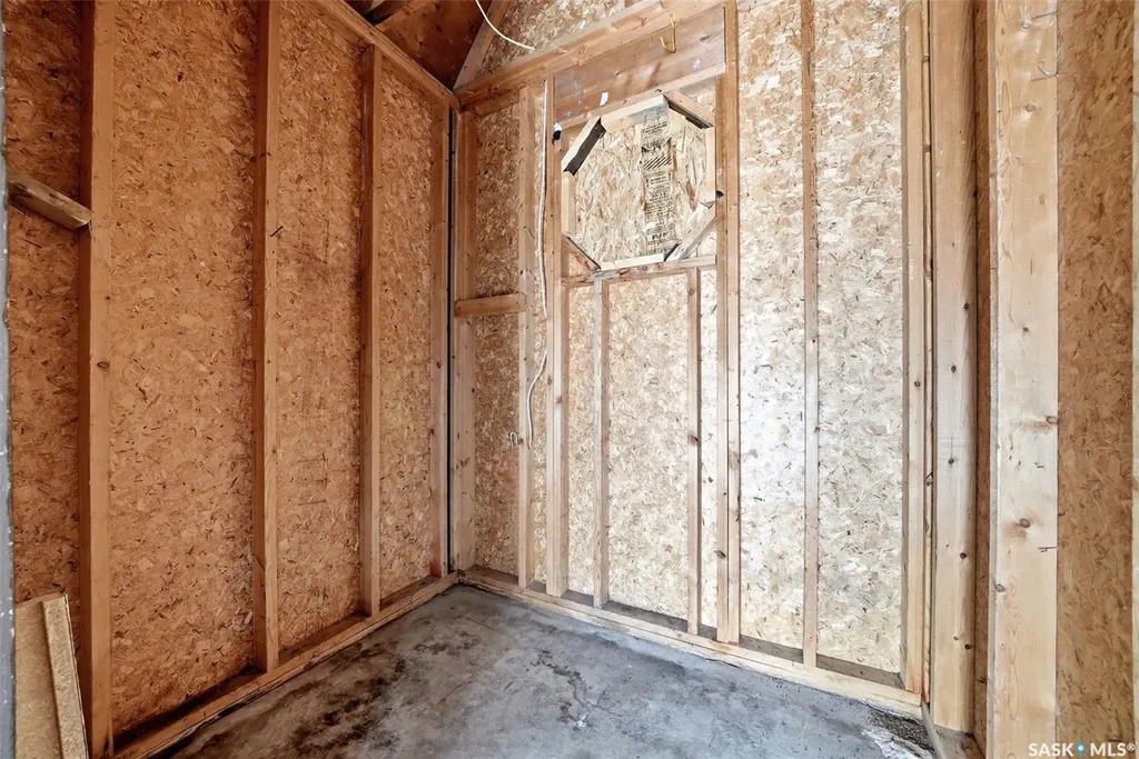6463 Rochdale Boulevard Regina SK S4X 2Y9