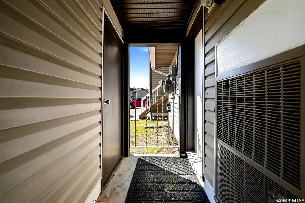 6463 Rochdale Boulevard Regina SK S4X 2Y9