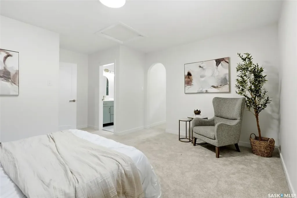45 Tibbits Road Regina SK S4S 1N5