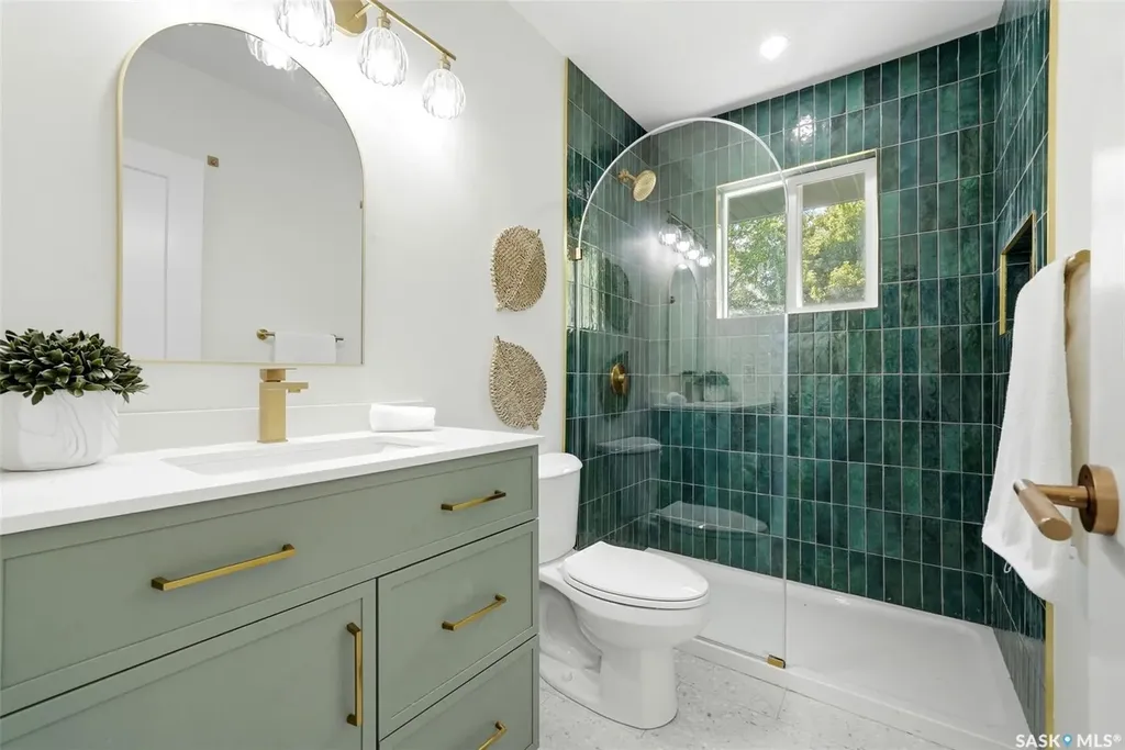 45 Tibbits Road Regina SK S4S 1N5