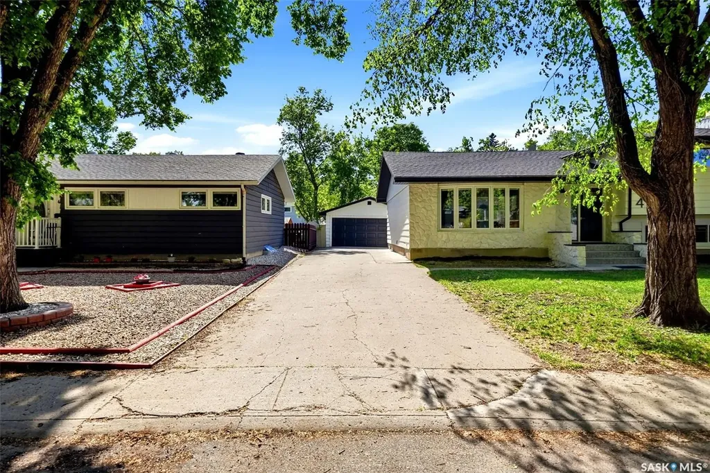 45 Tibbits Road Regina SK S4S 1N5
