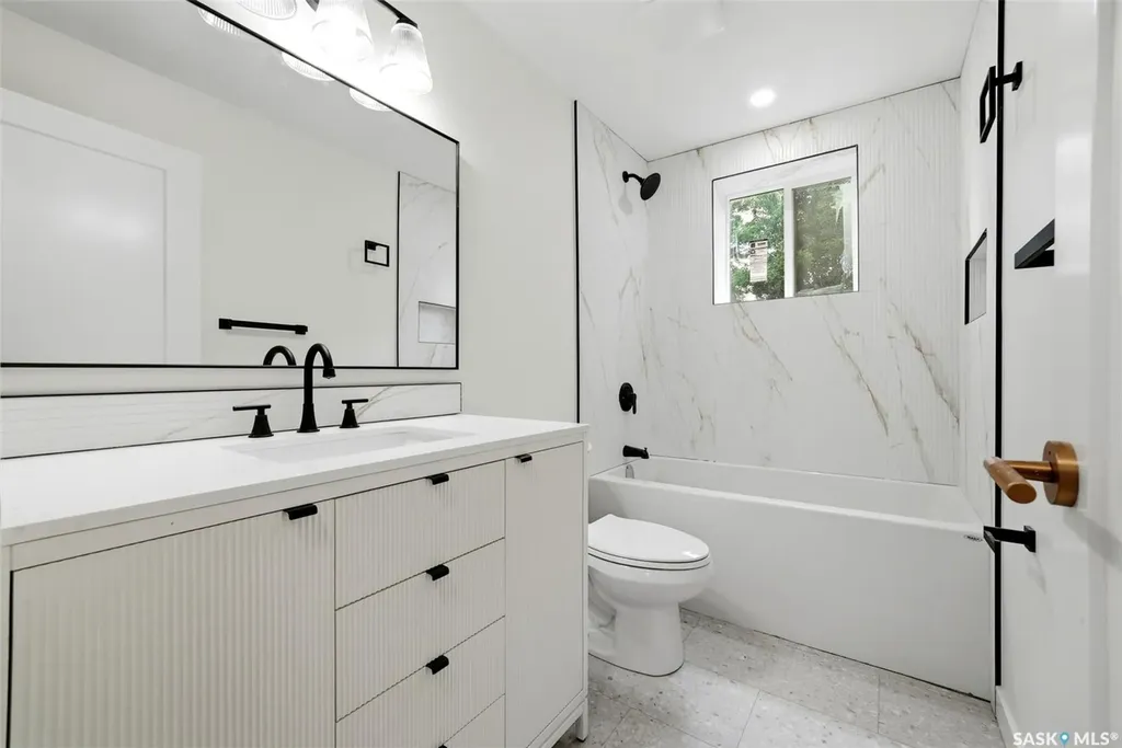 45 Tibbits Road Regina SK S4S 1N5