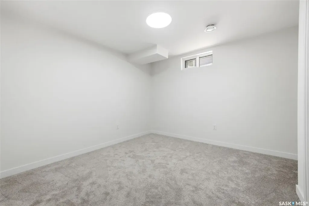 45 Tibbits Road Regina SK S4S 1N5
