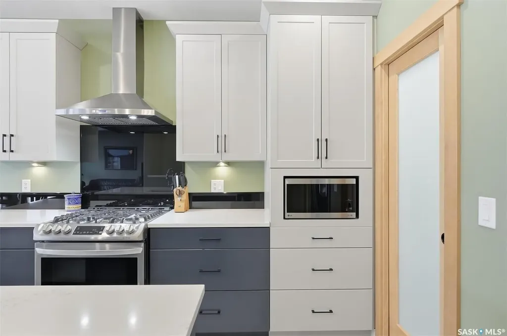 132 Forsey Avenue Saskatoon SK S7W 0Z6