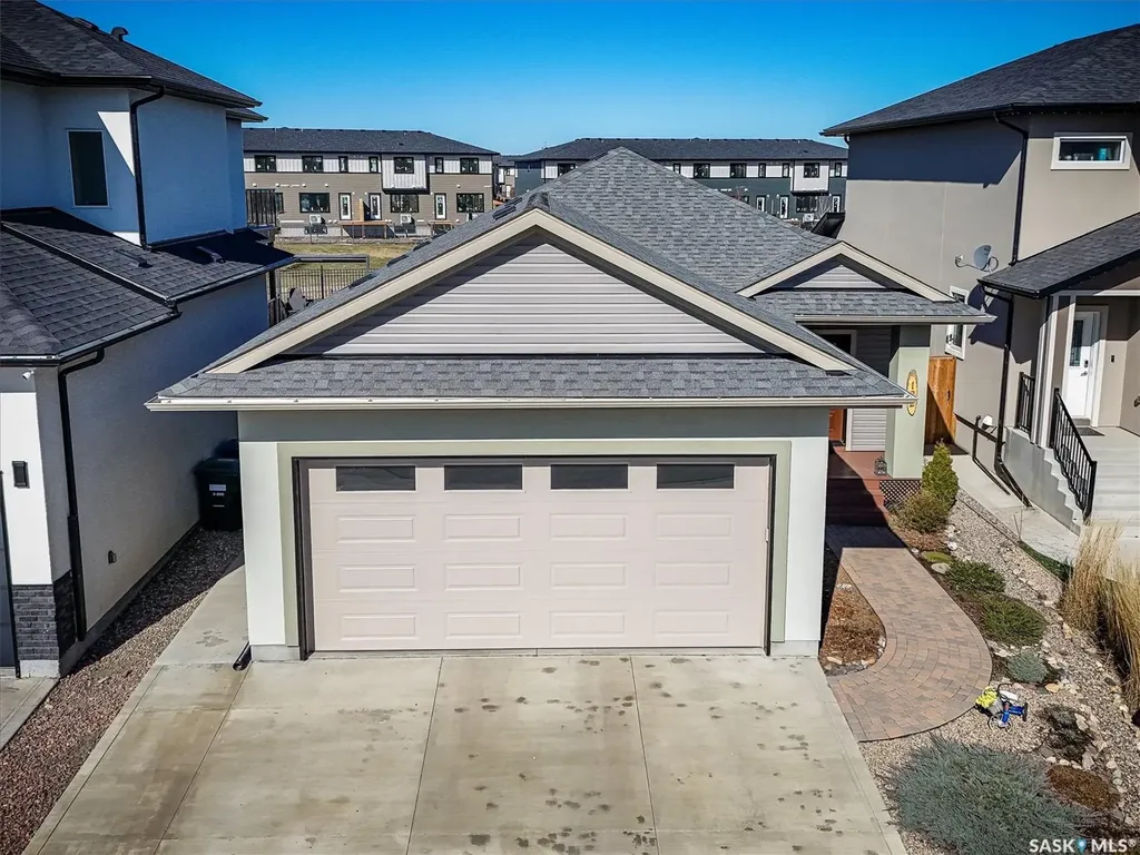 132 Forsey Avenue Saskatoon SK S7W 0Z6