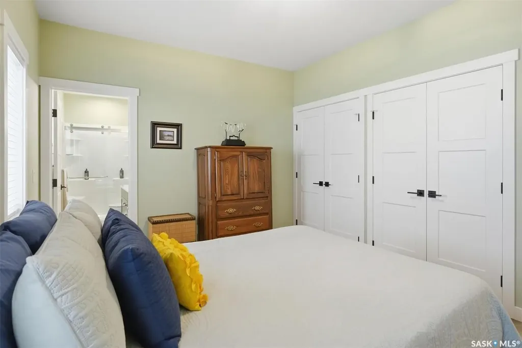 132 Forsey Avenue Saskatoon SK S7W 0Z6