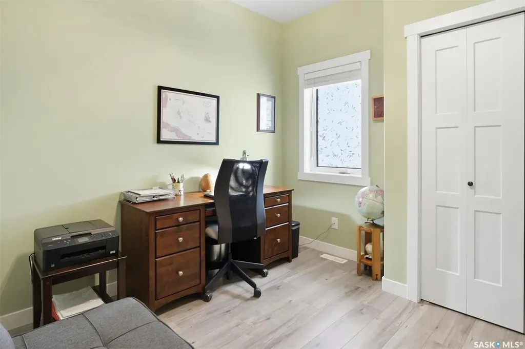 132 Forsey Avenue Saskatoon SK S7W 0Z6