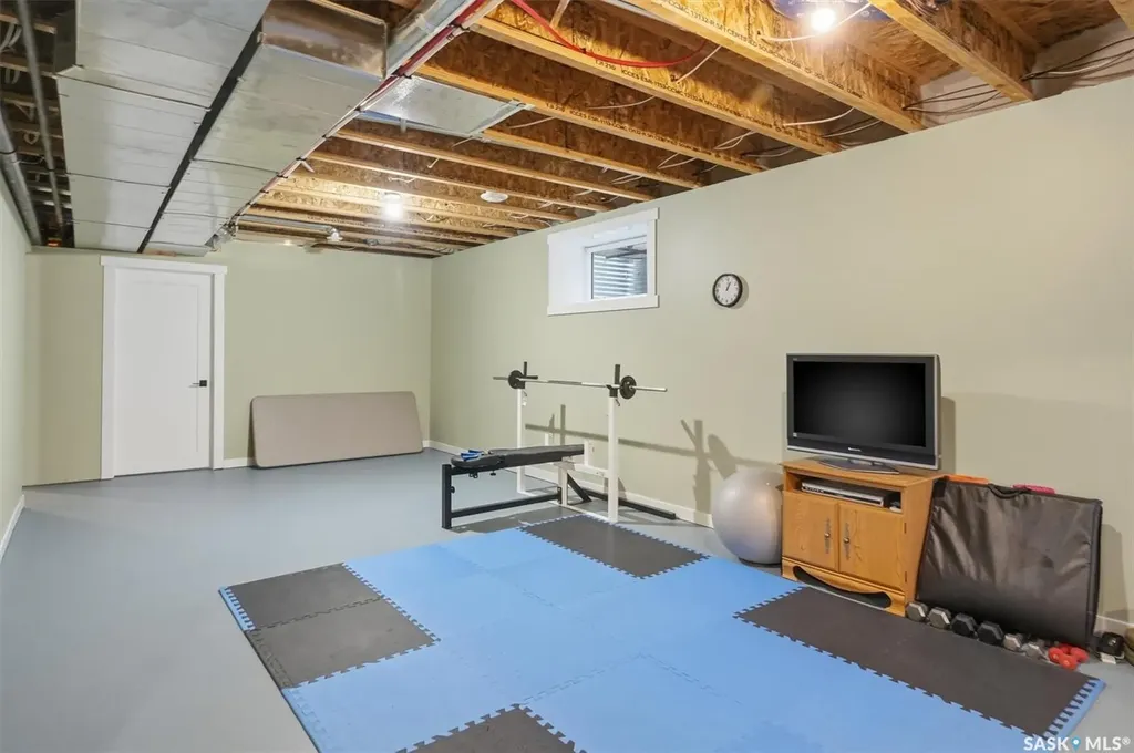 132 Forsey Avenue Saskatoon SK S7W 0Z6