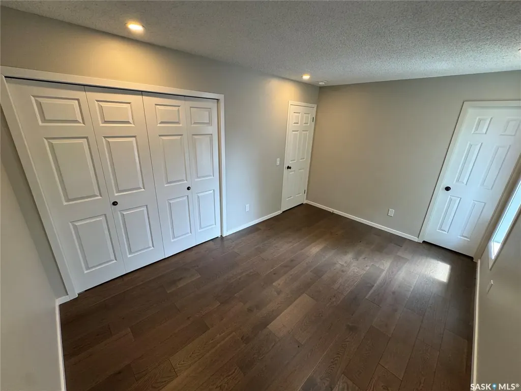 7019 Sherwood Drive Regina SK S4X 2V5