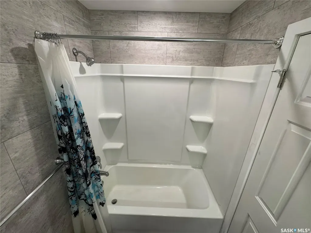 7019 Sherwood Drive Regina SK S4X 2V5