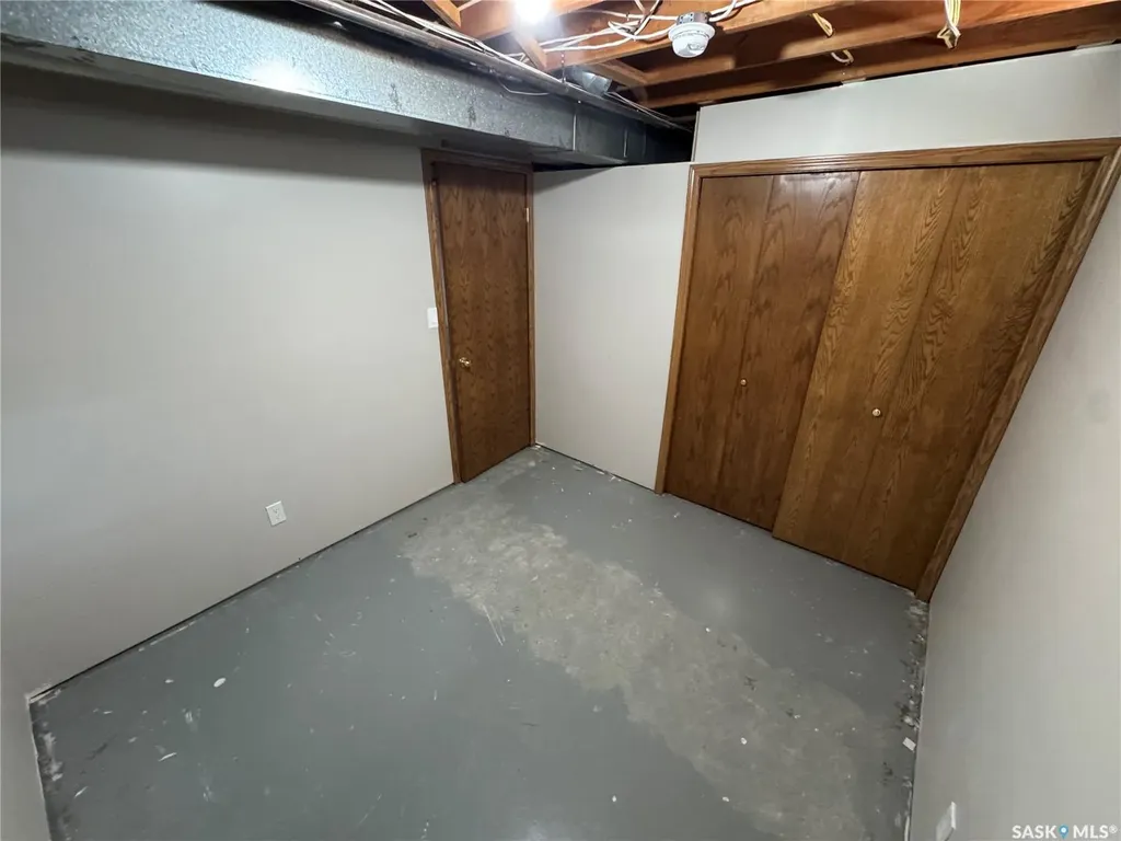 7019 Sherwood Drive Regina SK S4X 2V5