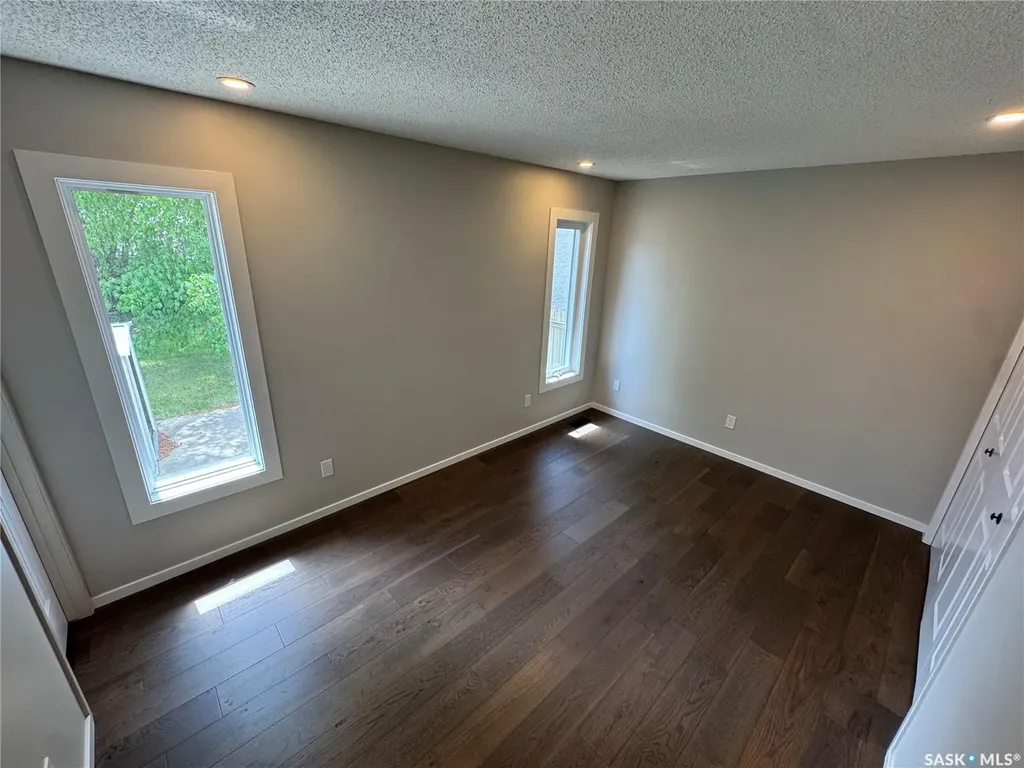 7019 Sherwood Drive Regina SK S4X 2V5