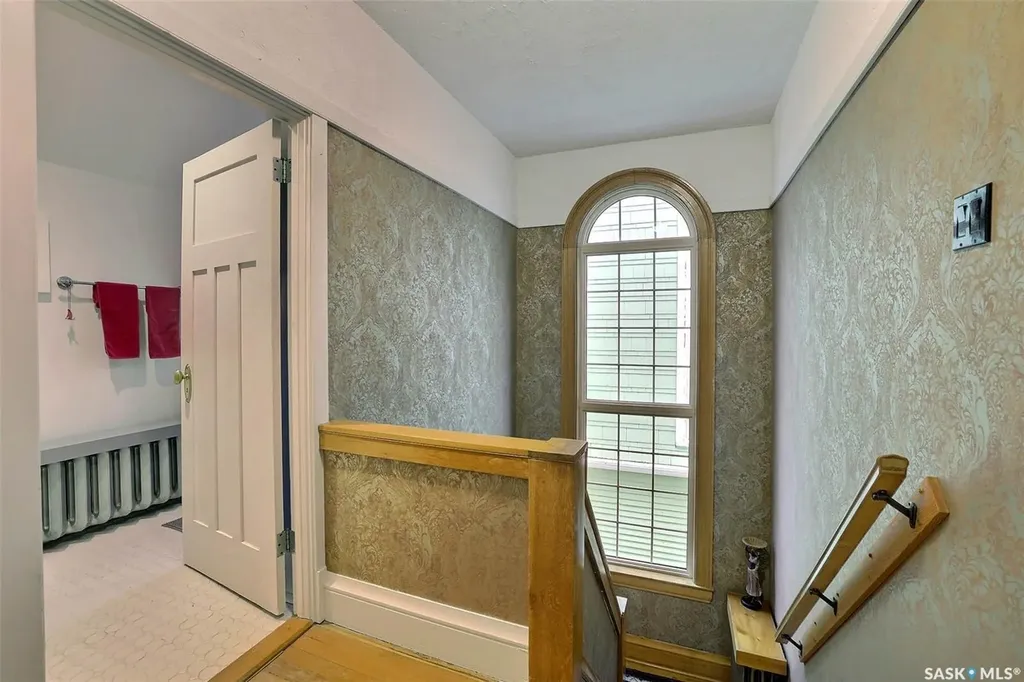 2834 Rae Street Regina SK S4S 1R3