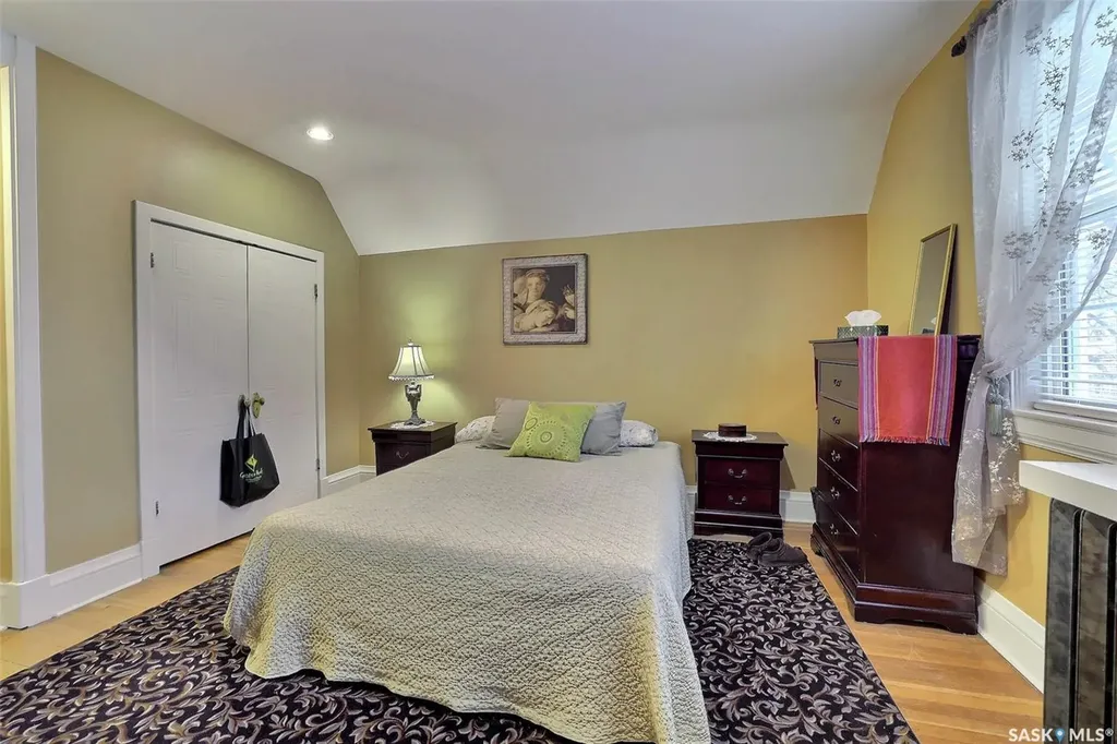 2834 Rae Street Regina SK S4S 1R3