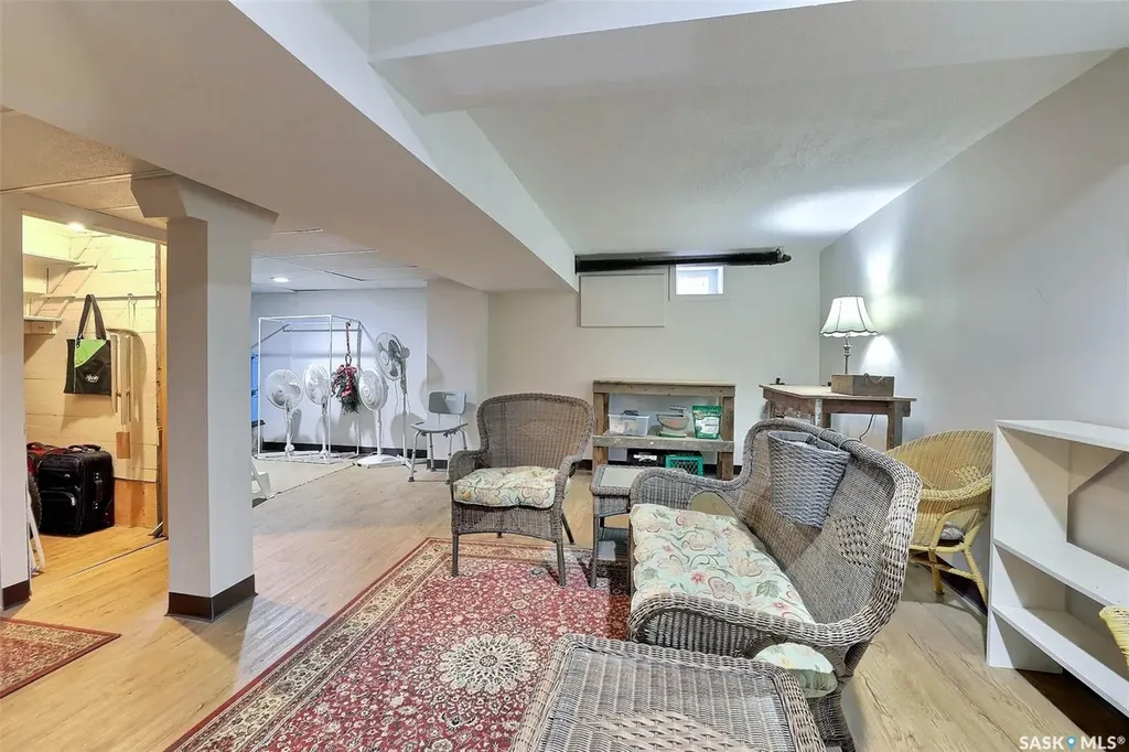 2834 Rae Street Regina SK S4S 1R3