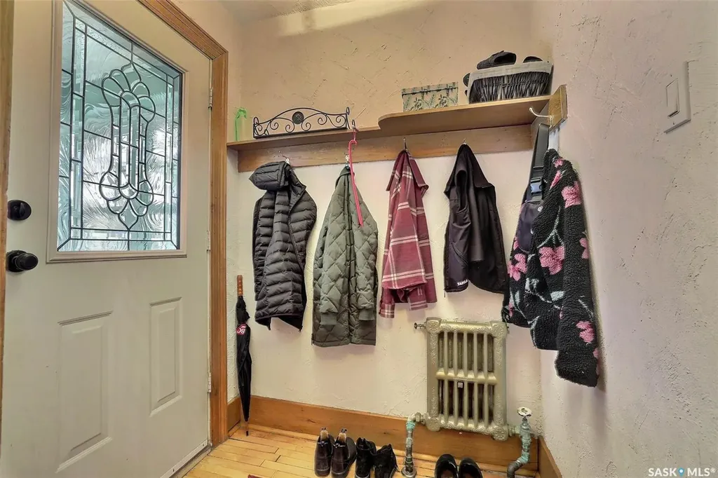 2834 Rae Street Regina SK S4S 1R3