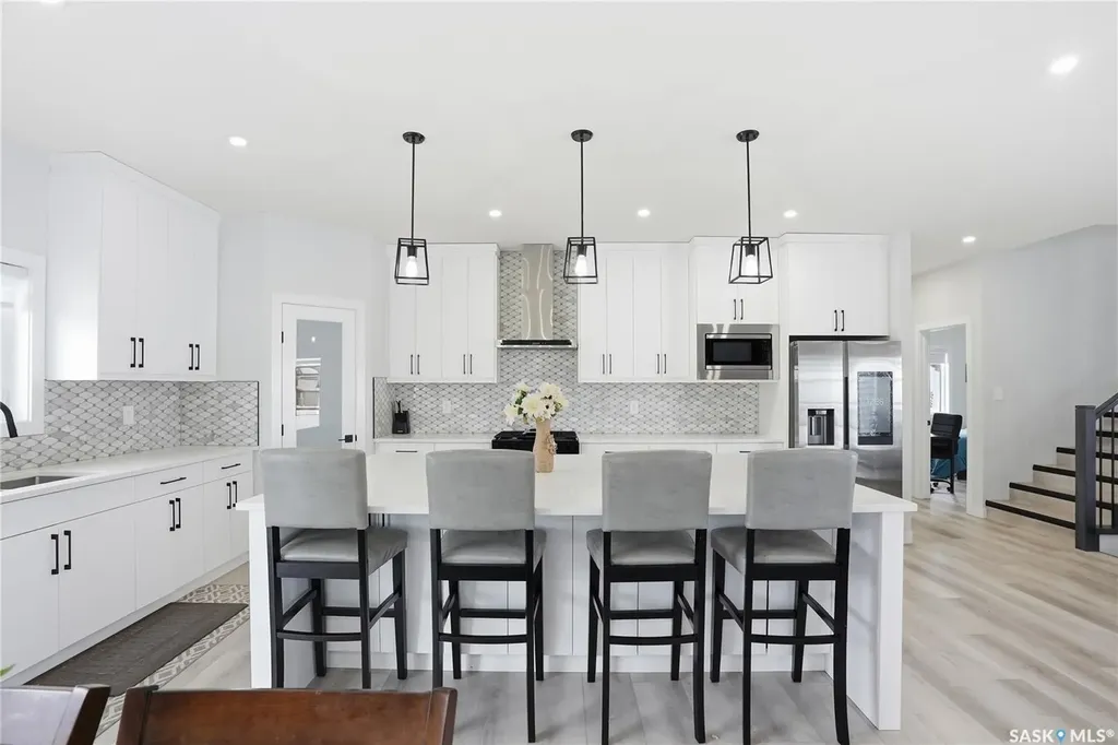 271 Dziadyk Manor Saskatoon SK S7V 1M5