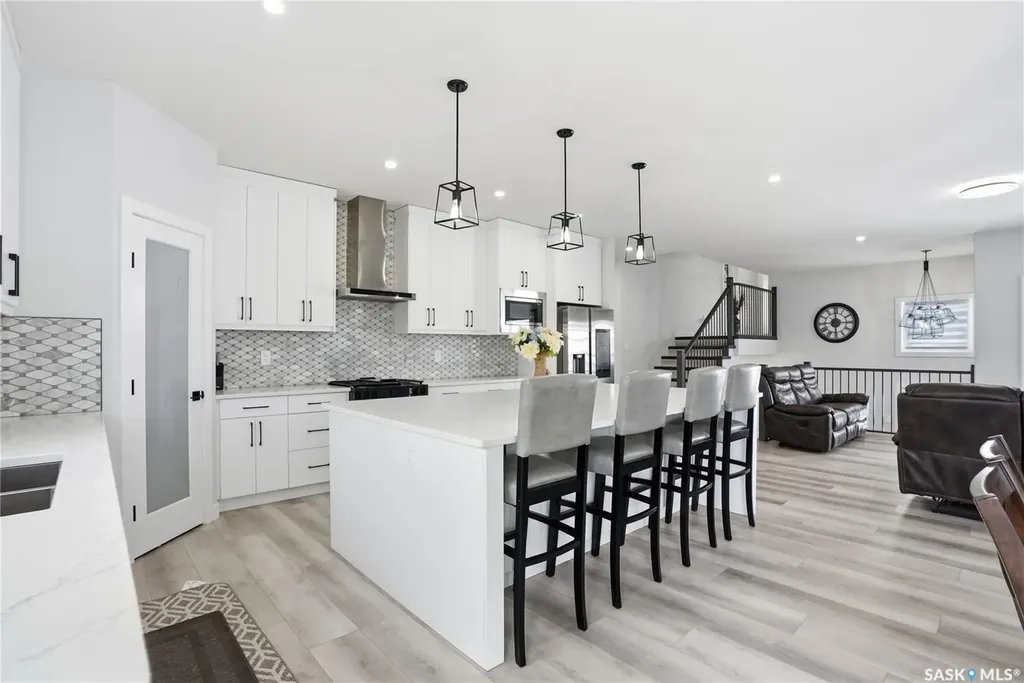 271 Dziadyk Manor Saskatoon SK S7V 1M5