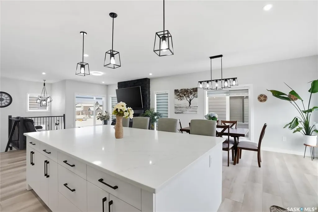 271 Dziadyk Manor Saskatoon SK S7V 1M5