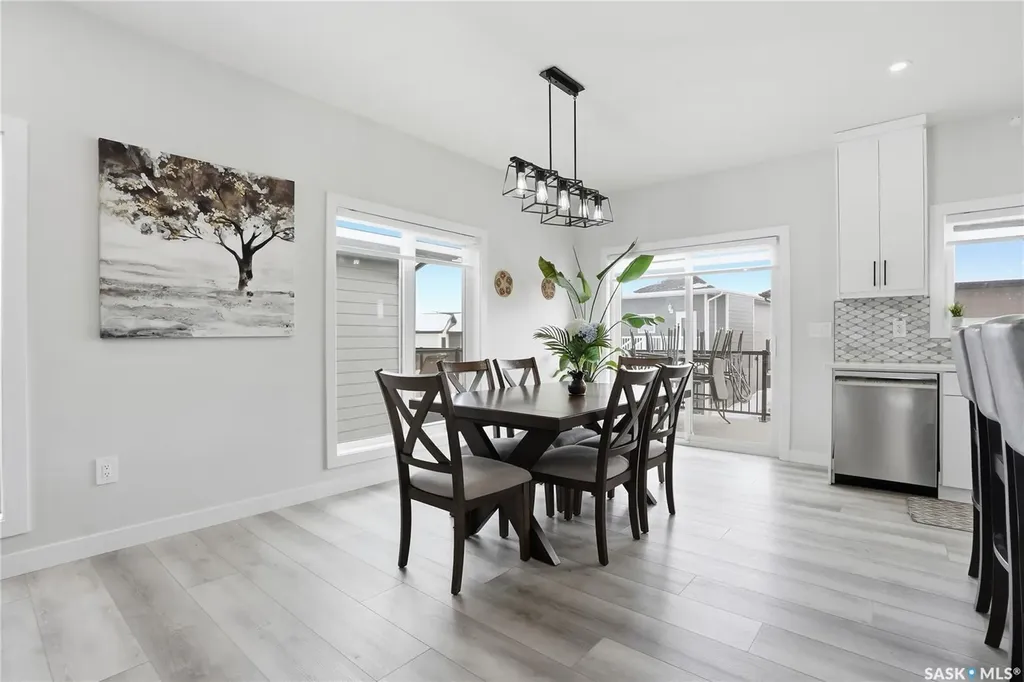 271 Dziadyk Manor Saskatoon SK S7V 1M5