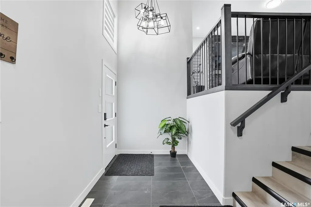 271 Dziadyk Manor Saskatoon SK S7V 1M5