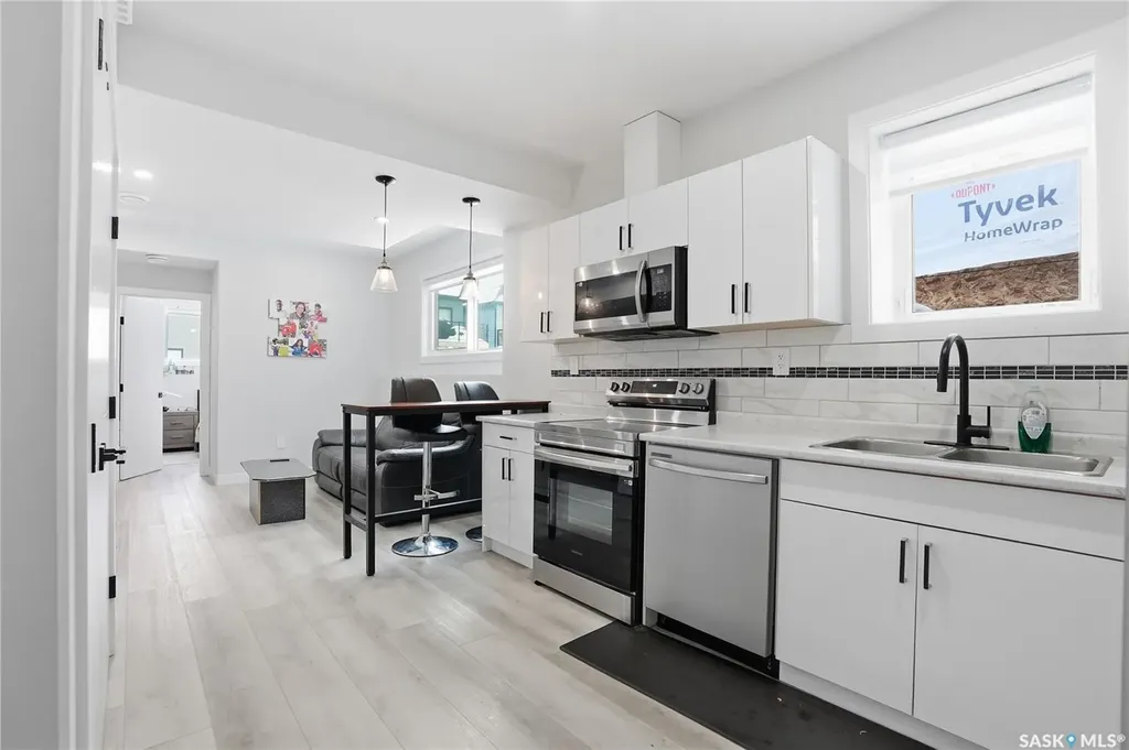 271 Dziadyk Manor Saskatoon SK S7V 1M5
