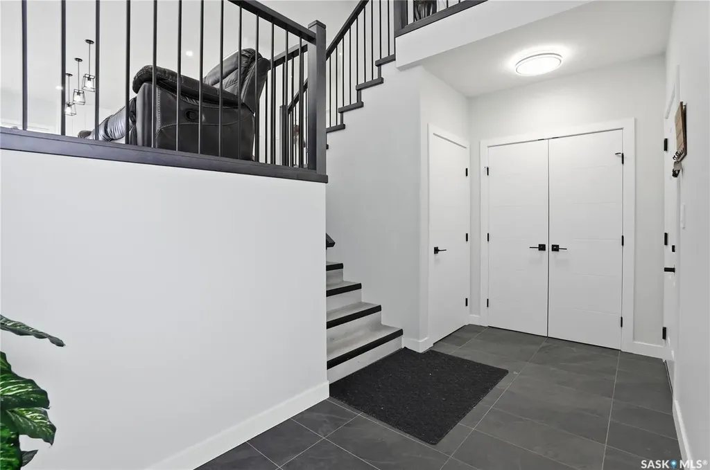 271 Dziadyk Manor Saskatoon SK S7V 1M5