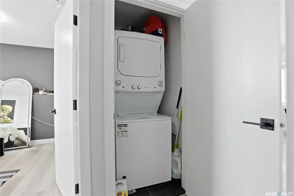 271 Dziadyk Manor Saskatoon SK S7V 1M5