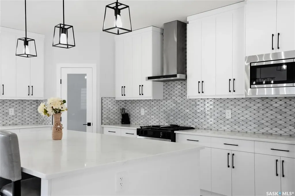 271 Dziadyk Manor Saskatoon SK S7V 1M5