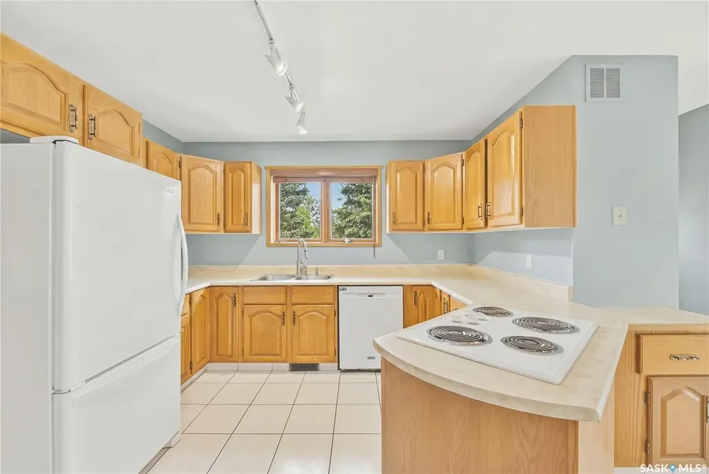 66 Beaver Ridge Road Corman Park Rm No. 344 SK S7K 3G8