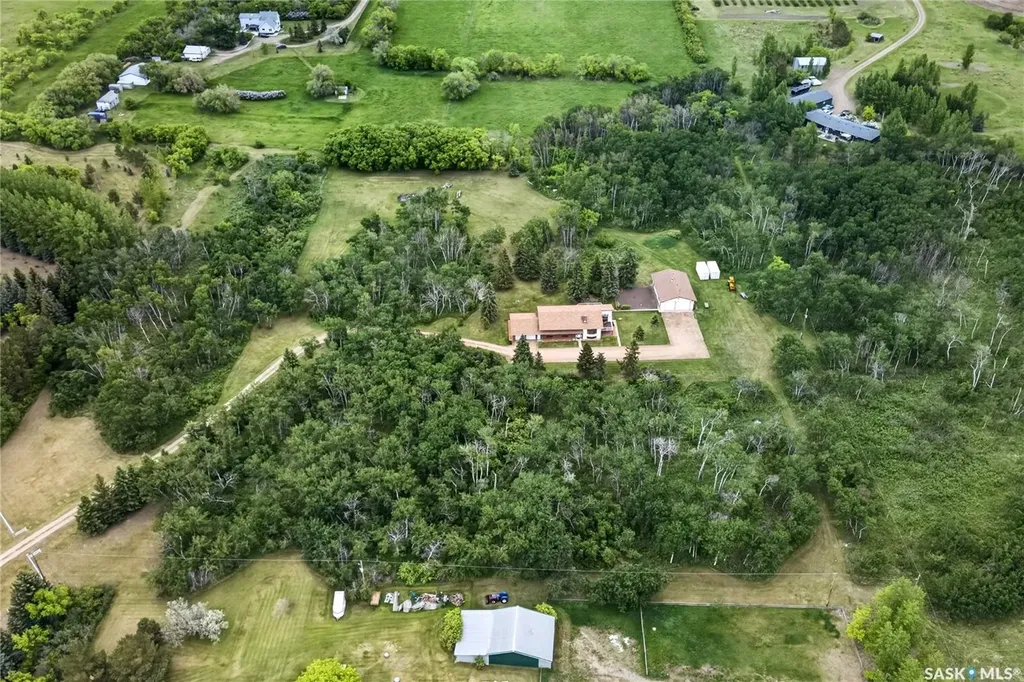 66 Beaver Ridge Road Corman Park Rm No. 344 SK S7K 3G8
