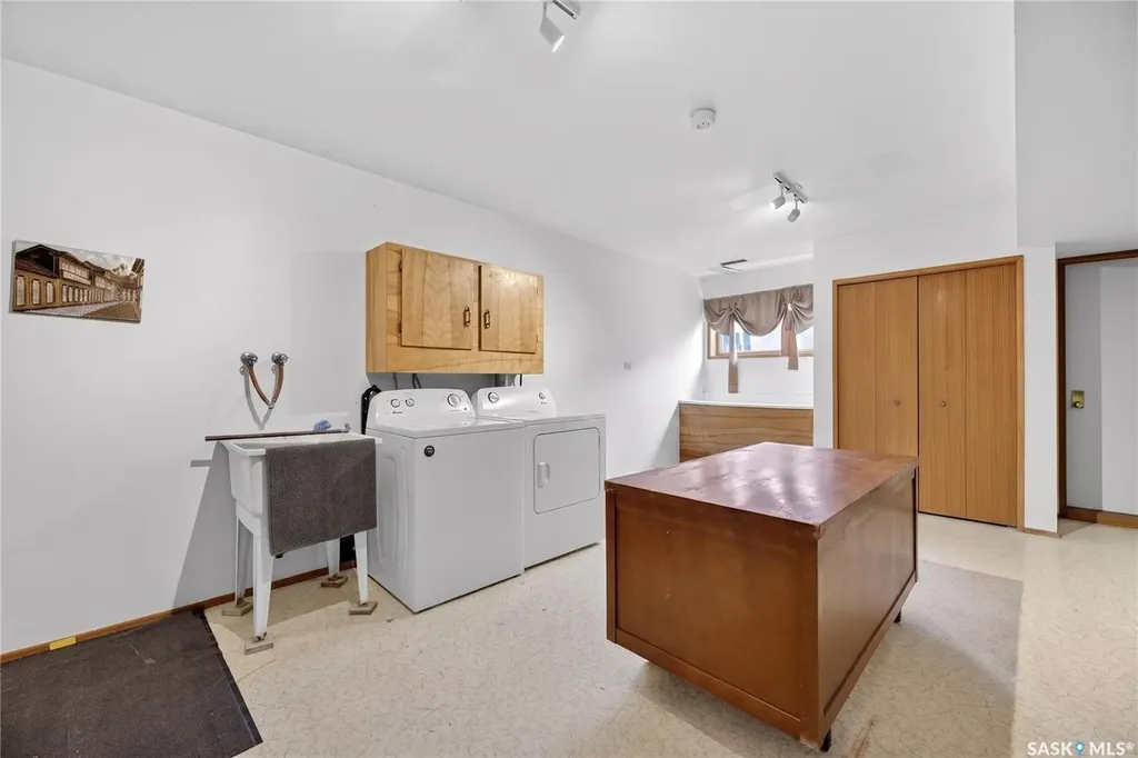 66 Beaver Ridge Road Corman Park Rm No. 344 SK S7K 3G8