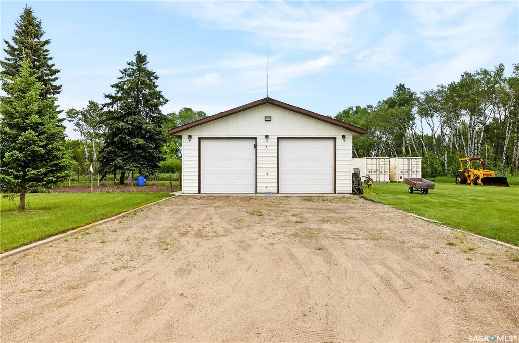 66 Beaver Ridge Road Corman Park Rm No. 344 SK S7K 3G8