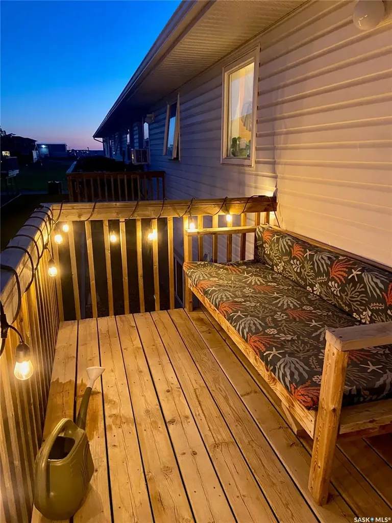 200 Hiebert Crescent Martensville SK S0K 2T2