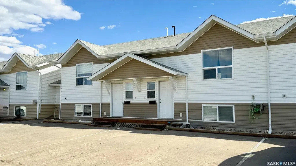 200 Hiebert Crescent Martensville SK S0K 2T2