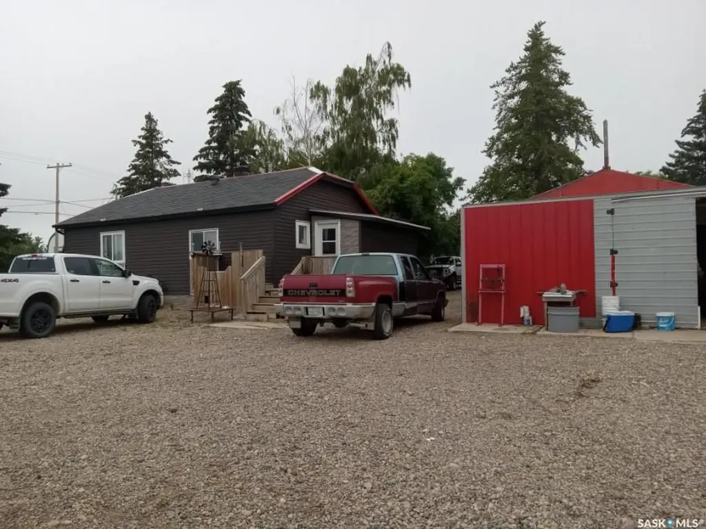 99 Dziendzielowski Avenue Cudworth SK S0K 1B0